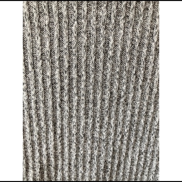 GREY LONG SLEEVE TOP - Picture 6 of 6